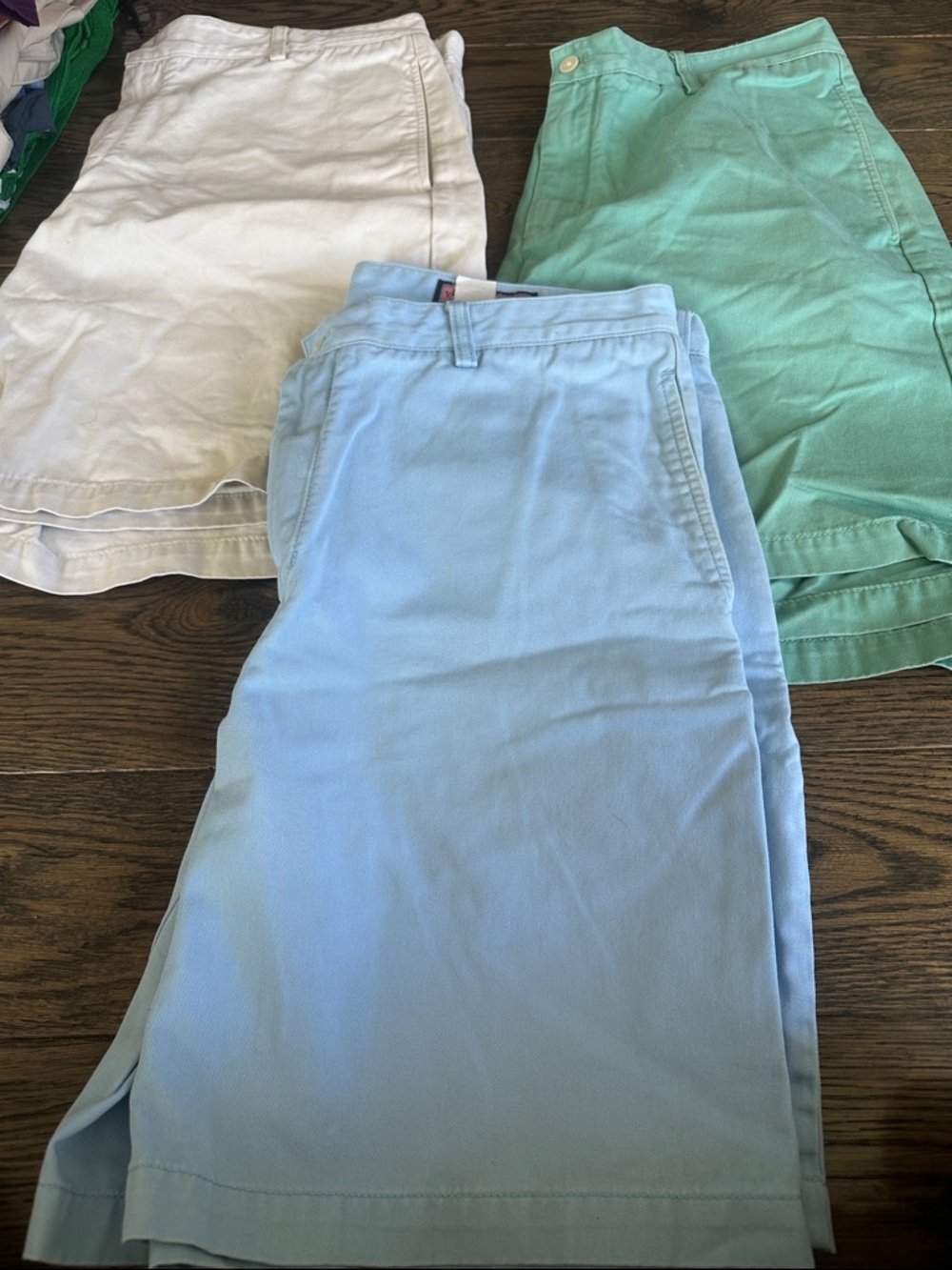 3 pairs of vineyard vines shorts - size 36